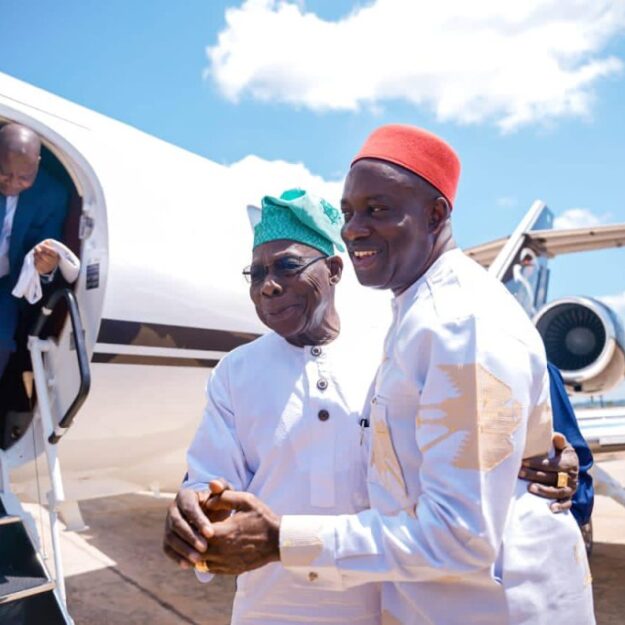 Chukwuma Soludo Receives Obasanjo At Anambra Airport