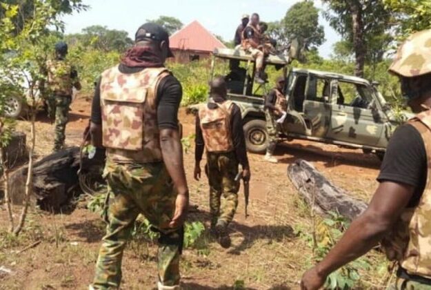 Election: 140 Thugs Arrested By Soldiers In Enugu