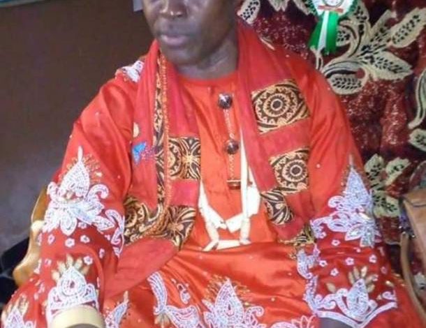 Imo Community Boils As Police Detains Monarch for sharing Anti Uzodimma publication