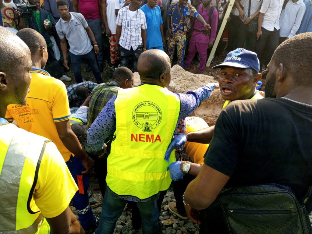 Sanwo-Olu Visits Victims Of Bus/Train Accident In Lagos As Death Toll Rises To Six