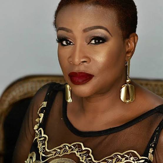 Actress Carol King calls out her househelp who allegedly absconded with her $700 and €40 11