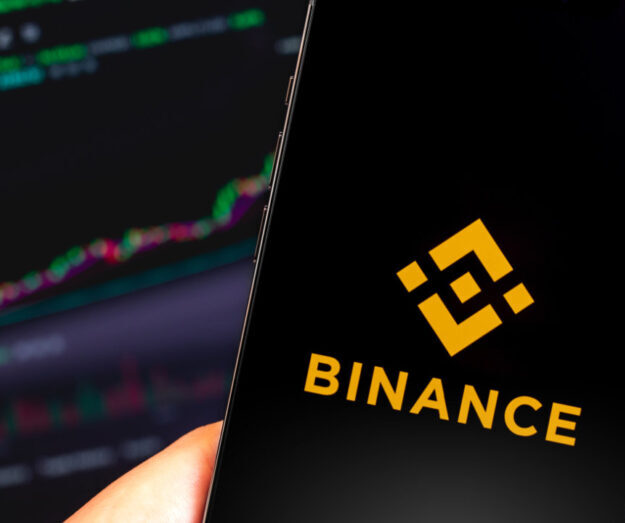 Binance disables the naira feature on its P2P market
