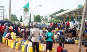 JUST IN: Nigerians Panic As Fuel Hits N1000 Per Litre
