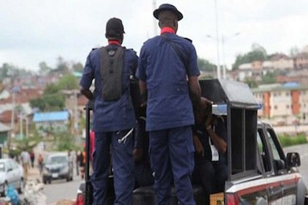 NSCDC Arrests 28-Year-Old Man For Alleged Impersonation, Fraud In Ilorin