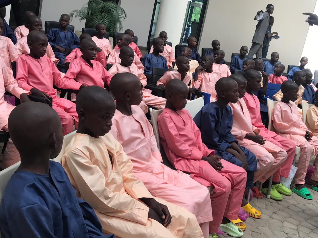 137 Freed Kuriga Schoolchildren Arrive Kaduna Government House [Photos] 11