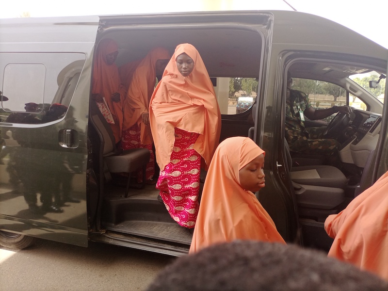 137 Freed Kuriga Schoolchildren Arrive Kaduna Government House [Photos] 13