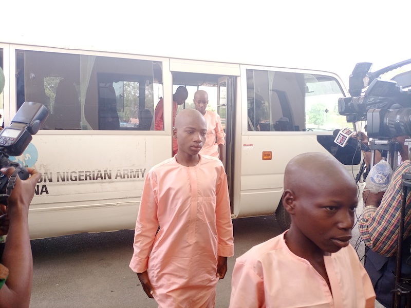 137 Freed Kuriga Schoolchildren Arrive Kaduna Government House [Photos] 16