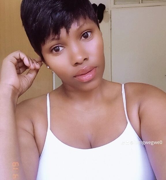 My 19-year-old Daughter Made Me a Granny at the Age of 36 – South African Woman Laments