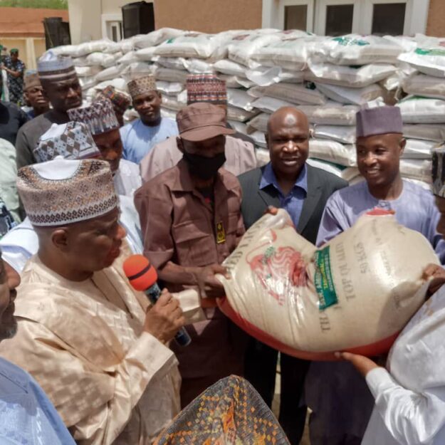 Tambuwal Flags Off Distribution Of Ramadan Palliative To 30,000 Households In Sokoto