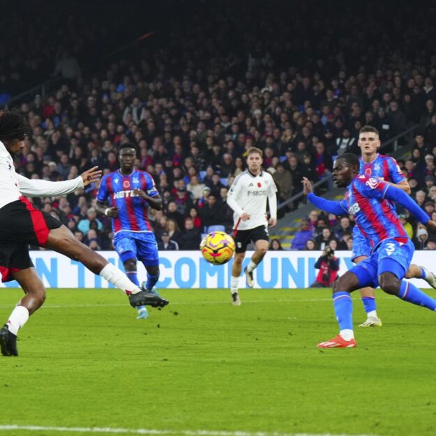 ‘He’s Helping The Team’ — Fulham Boss Raves About Iwobi’s Display Vs Crystal Palace